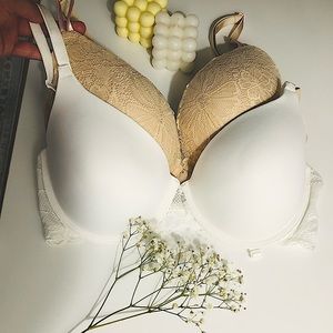 Victoria Secret 36 DD like new bra